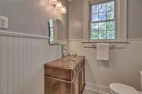 607 W Main St, Easley, SC 29640 photo 15