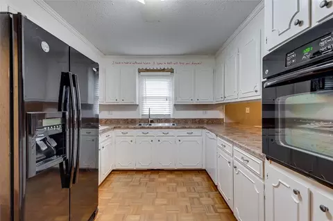 300 E 3rd Ave, Easley, SC 29640 photo 17