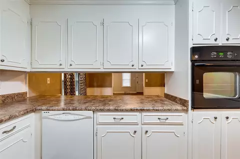 300 E 3rd Ave, Easley, SC 29640 photo 20