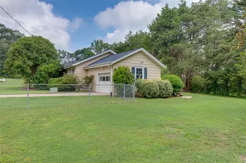 300 E 3rd Ave, Easley, SC 29640 photo 32