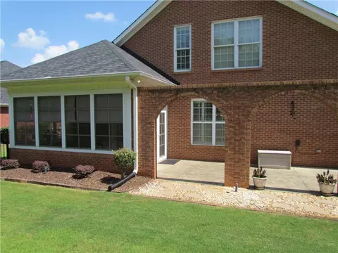 101 Green Chase E, Anderson, SC 29621 photo 3