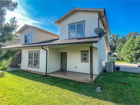 254 Lee Ln, Seneca, SC 29678 photo 2