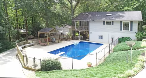 231 Doberman Trl, Easley, SC 29640 photo 12