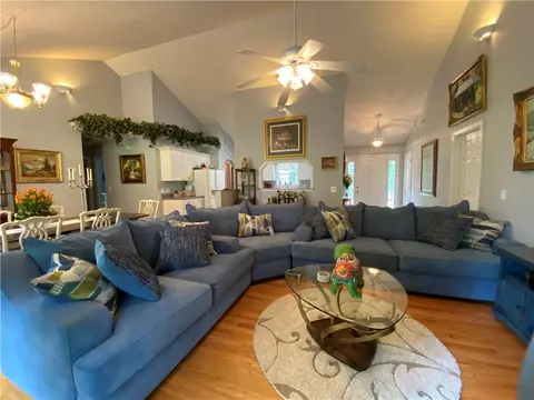 395 Springbrook Rd, Walhalla, SC 29691 photo 6