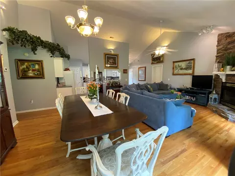 395 Springbrook Rd, Walhalla, SC 29691 photo 13