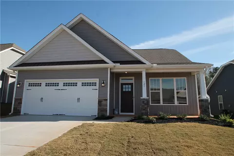 121 Capslock Trl, Pendleton, SC 29670 photo 2