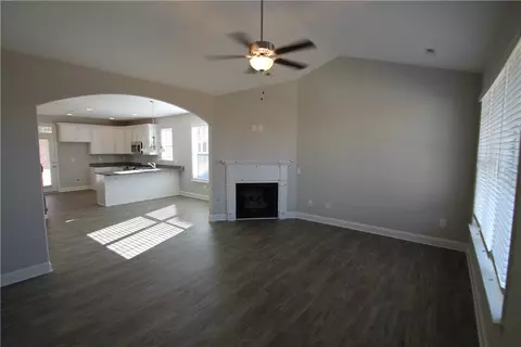 121 Capslock Trl, Pendleton, SC 29670 photo 3