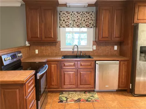 92 Main St, Pelzer, SC 29669 photo 11
