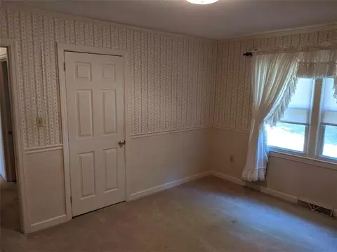 5819 Keowee Rd, Honea Path, SC 29654 photo 5