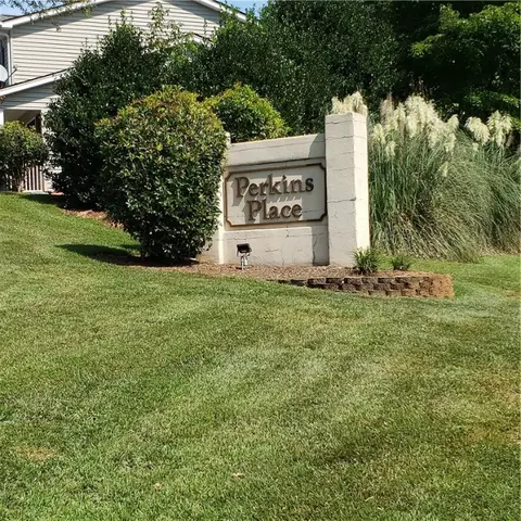 101 Perkins Pl, Seneca, SC 29678 photo 25