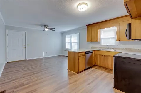 11 Railroad St, Honea Path, SC 29654 photo 9