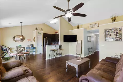 420 Basalt Ct, Easley, SC 29642 photo 5