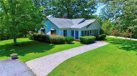 311 Silver Creek Rd, Central, SC 29630 photo 2