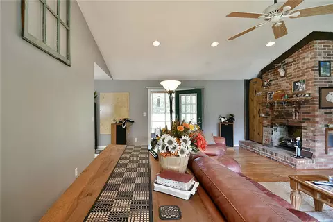 510 Old Pendleton Rd, Easley, SC 29642 photo 8