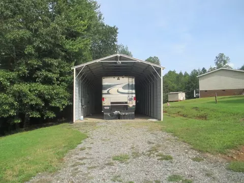 116 Lone Wolf Pl, Seneca, SC 29672 photo 3
