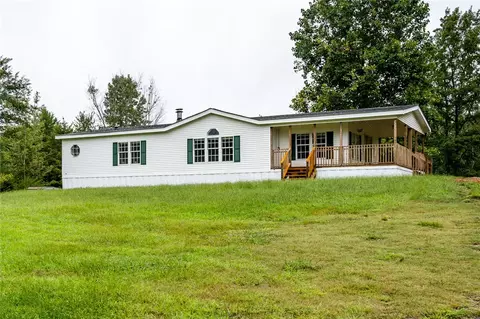 722 Pickens Dr, Pendleton, SC 29670 photo 1