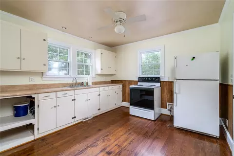 121 Davis St, Williamston, SC 29697 photo 10