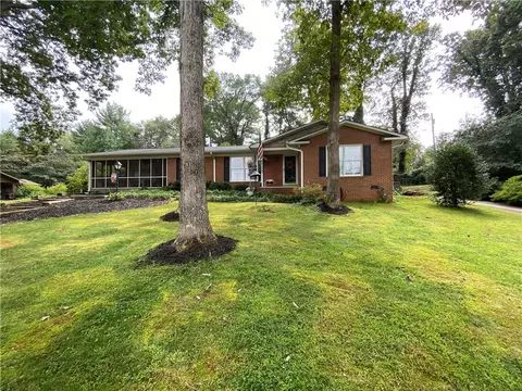111 Lakeside Dr, Walhalla, SC 29691 photo 47