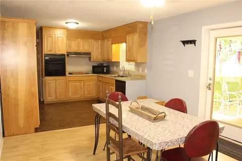 108 Rhonda Rd, Central, SC 29630 photo 6