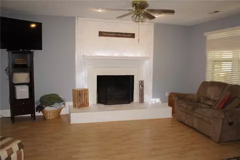 108 Rhonda Rd, Central, SC 29630 photo 4