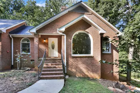 118 Devon St, Easley, SC 29640 photo 1