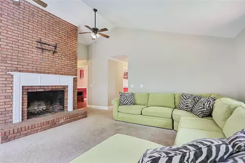 118 Devon St, Easley, SC 29640 photo 9