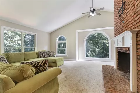 118 Devon St, Easley, SC 29640 photo 8