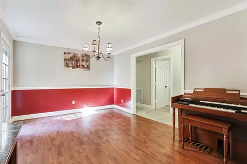 118 Devon St, Easley, SC 29640 photo 2