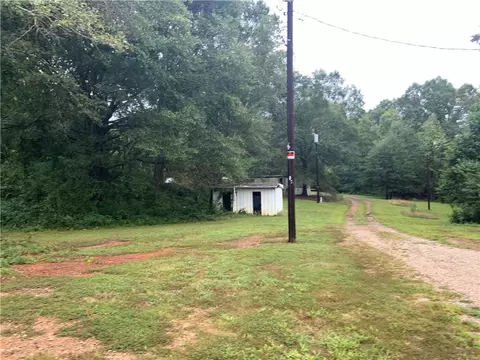 11 Spring St, Pelzer, SC 29669 photo 3
