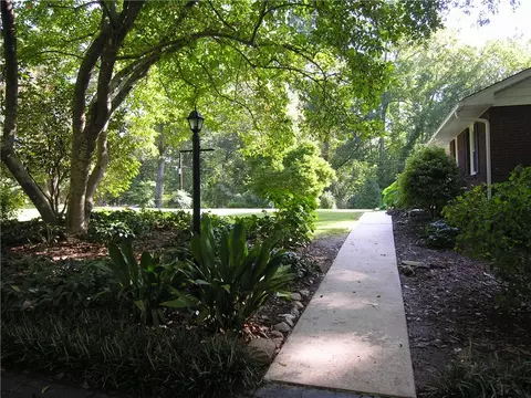 100 E Lewis Rd, Clemson, SC 29631 photo 9
