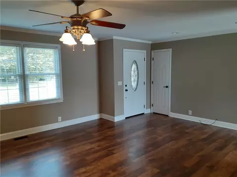 12 Carlisle Dr, Honea Path, SC 29654 photo 3