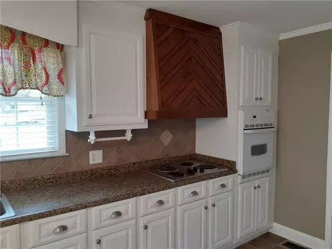 12 Carlisle Dr, Honea Path, SC 29654 photo 6