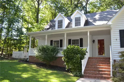 134 Shannon Dr, Pendleton, SC 29670 photo 3