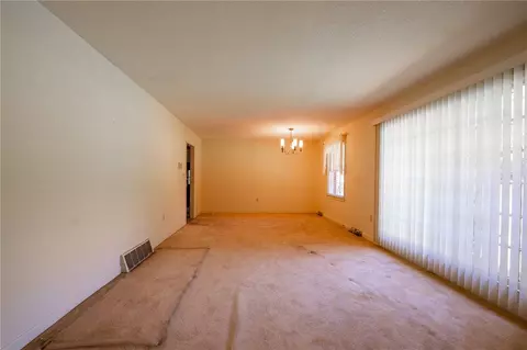 140 Briarcliff Rd, Central, SC 29630 photo 3