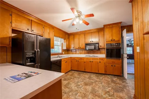 140 Briarcliff Rd, Central, SC 29630 photo 7