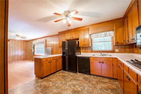 140 Briarcliff Rd, Central, SC 29630 photo 8