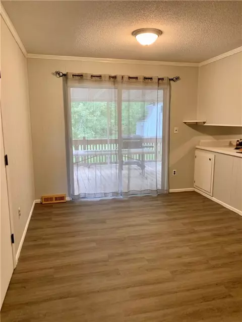 209 Lola Ln, Honea Path, SC 29654 photo 5