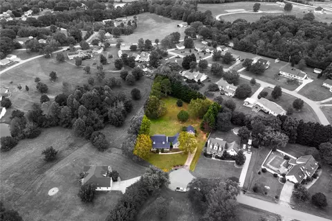 148 Dustin St, Easley, SC 29642 photo 3
