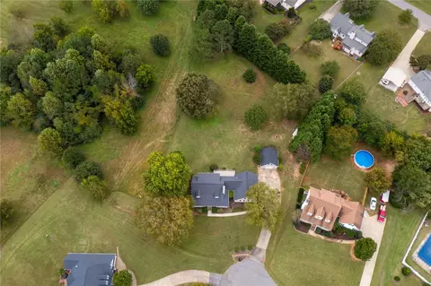 148 Dustin St, Easley, SC 29642 photo 2