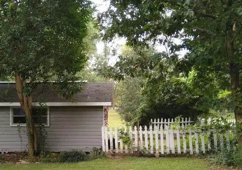 336 S Broad St, Pendleton, SC 29670 photo 38