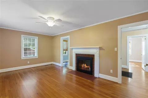 208 Grace Ave, Easley, SC 29640 photo 4