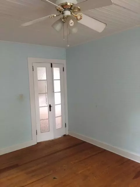 16 Dendy St, West Pelzer, SC 29669 photo 7