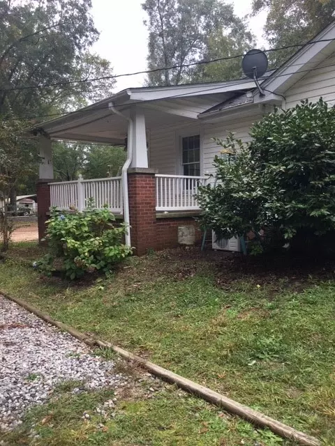 16 Dendy St, West Pelzer, SC 29669 photo 2