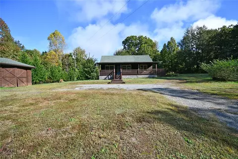 391 Raines Rd, Easley, SC 29640 photo 1