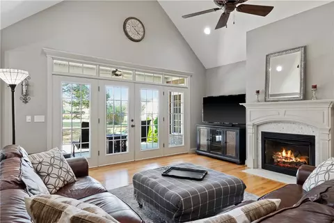 107 Coppermine Dr, Easley, SC 29642 photo 17