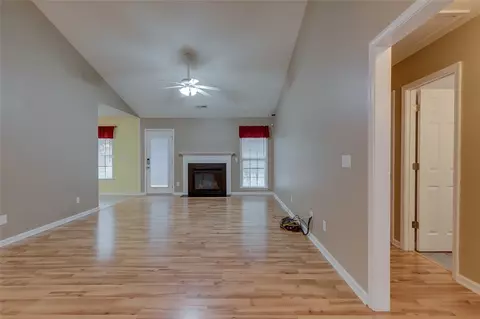 104 Spotted Wing Ct, Easley, SC 29642 photo 3