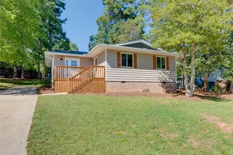 102 Pine Forest Ct, Easley, SC 29640 photo 2