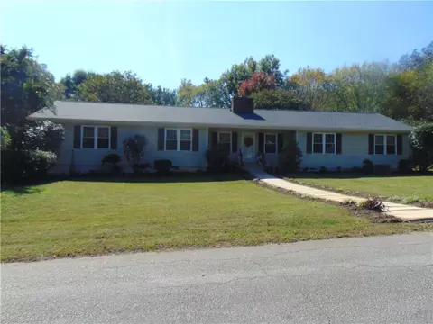 15 Duke St, Pendleton, SC 29670 photo 43