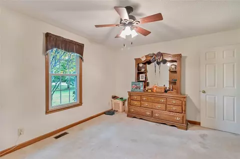 647 Hester Store Rd, Easley, SC 29640 photo 9