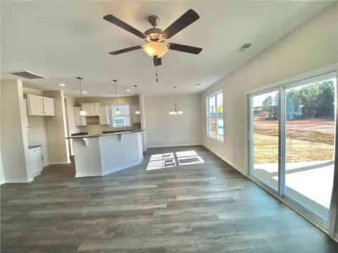 306 Phillips Dr, Pendleton, SC 29670 photo 6